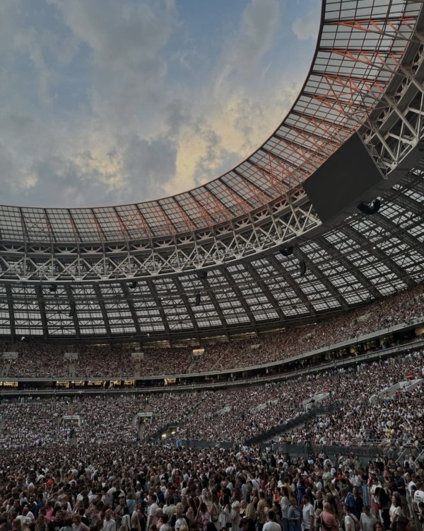 Пикник «Афиши» в Лужниках, читмил в Layerz