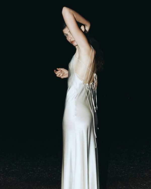 Лаконичные свадебные платья до 40 тысяч рублей