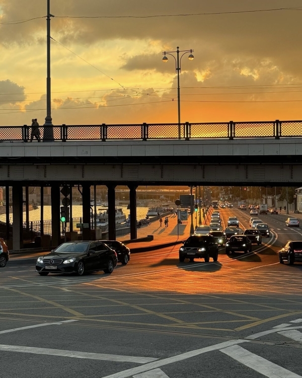 Цветотерапия в Alina Pinsky Gallery, «День Д»