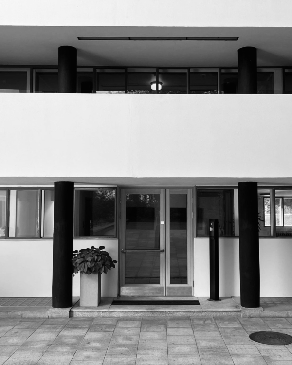 Где устроить предсвадебную съемку осенью в Москве?