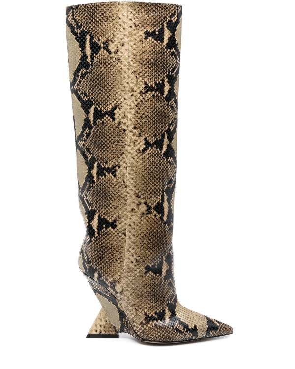 Сапоги, которые хочется показывать: 20 актуальных пар