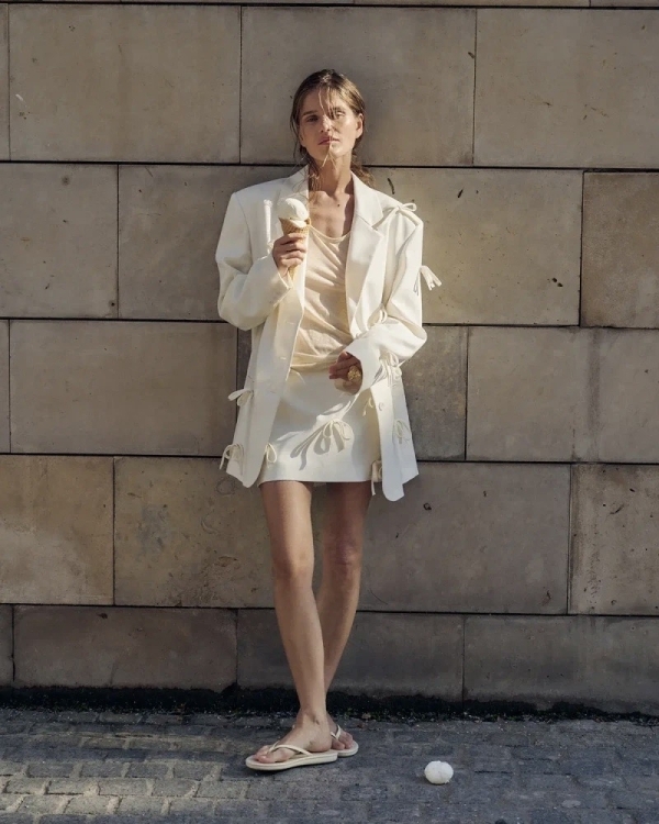 Что надеть гостям на свадьбу осенью?