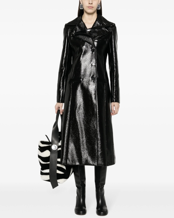 Замуж в дождь? В модном тренче —