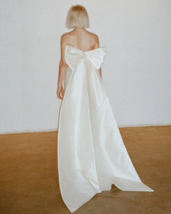 Лаконичные свадебные платья до 40 тысяч рублей