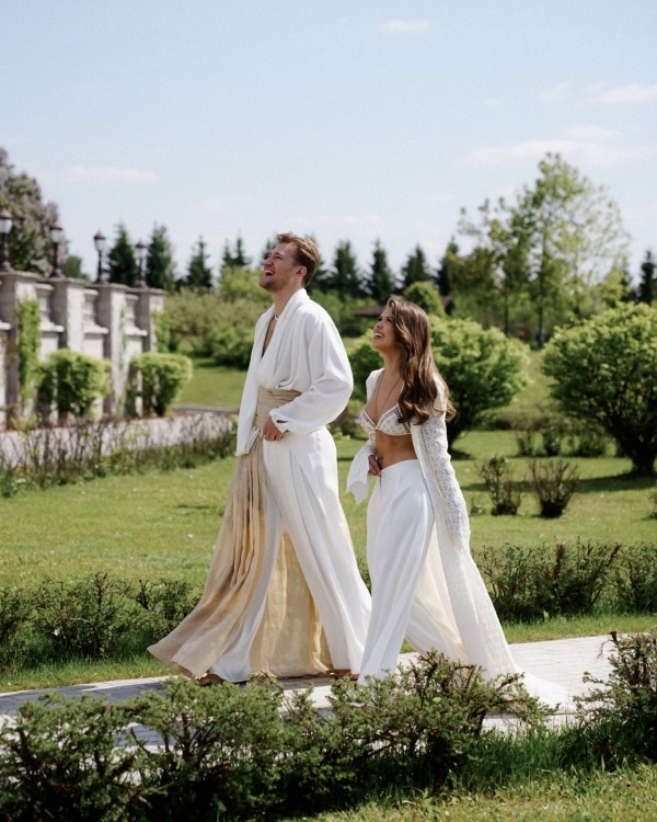 Посмотрите на эстетику свадьбы, вдохновленной «Дюной», Волшебником