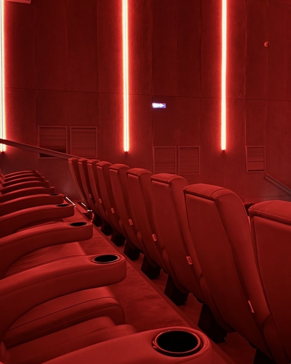 Новинки и долгожданные сиквелы: самые ожидаемые фильмы