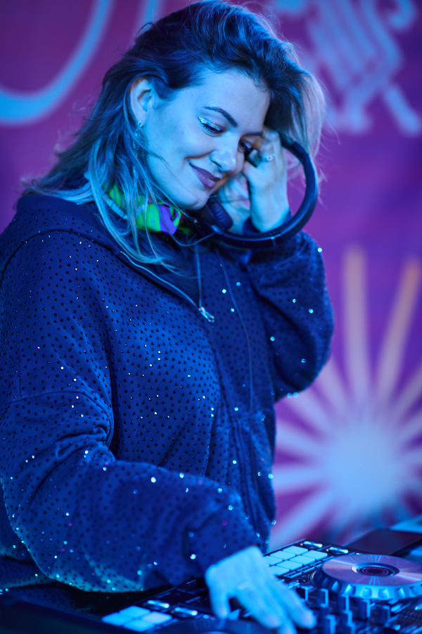 Диджеи Людмила Щербакова