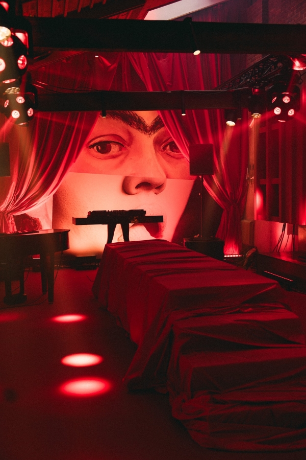 Кутеж, дебош и провокация на юбилее 50