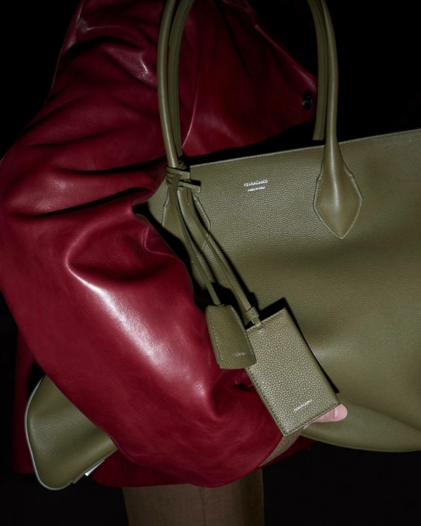 Не одним красным едины. Оливковый — тренд