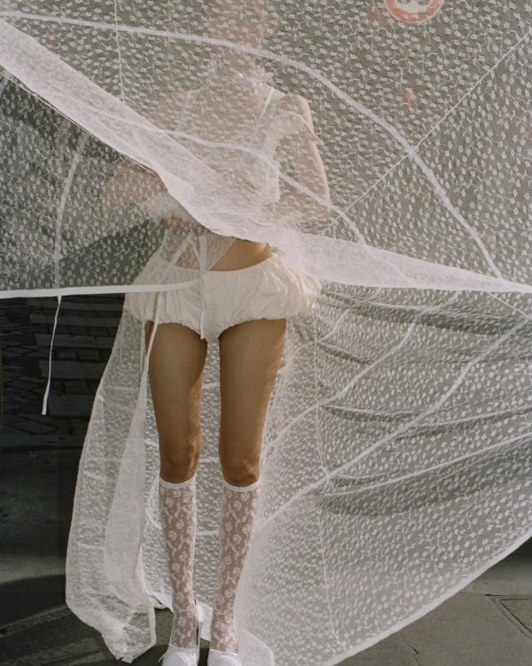 Где устроить предсвадебную съемку осенью в Москве?