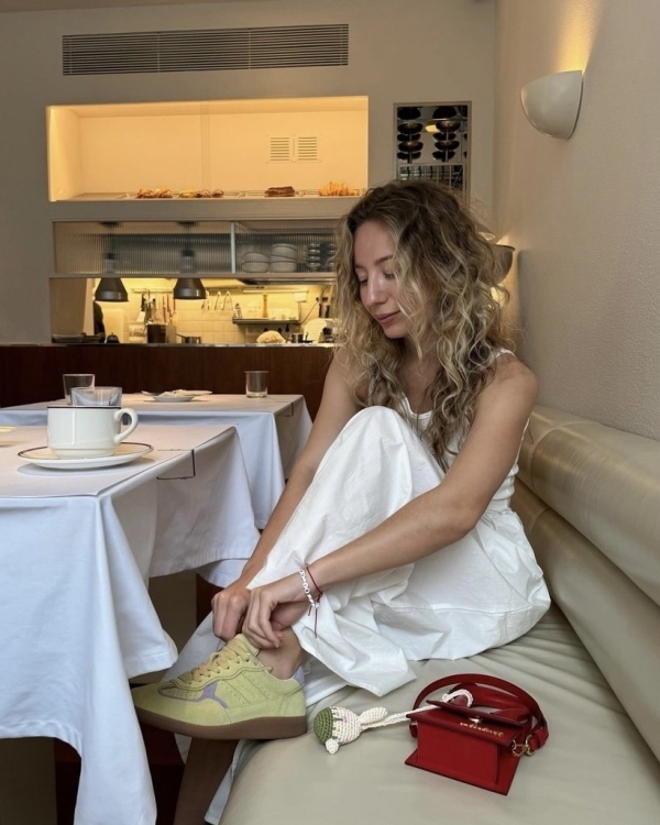 Fresh and clean. Салоны по уходу за