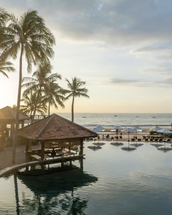 Медовый месяц осенью — куда поехать?