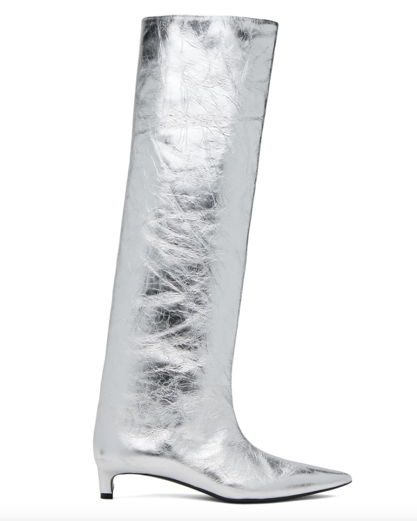 Сапоги, которые хочется показывать: 20 актуальных пар