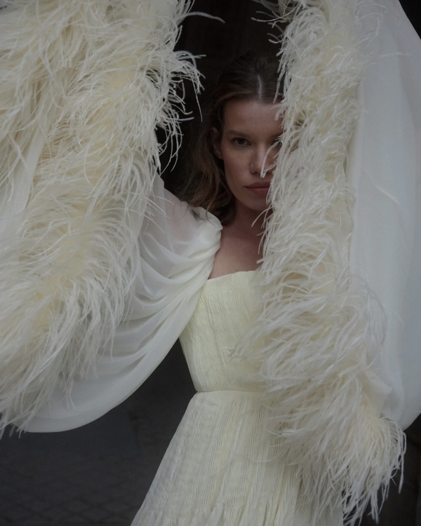 Sleeve season is on! 20 закрытых платьев