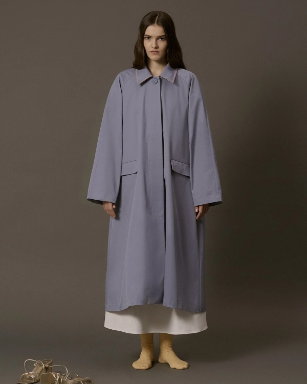 Замуж в дождь? В модном тренче —