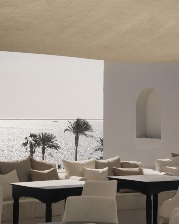 Медовый месяц осенью — куда поехать?