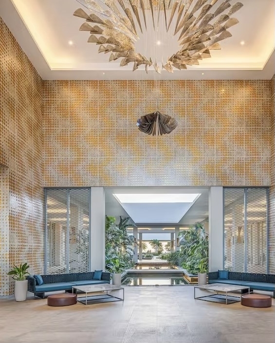 Медовый месяц осенью — куда поехать?