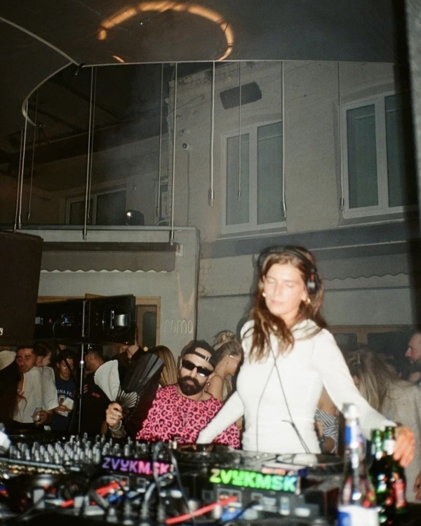 Джаз под звездным небом, звезды диджеинга в