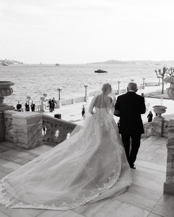 «Наши пары покупают не просто услуги —