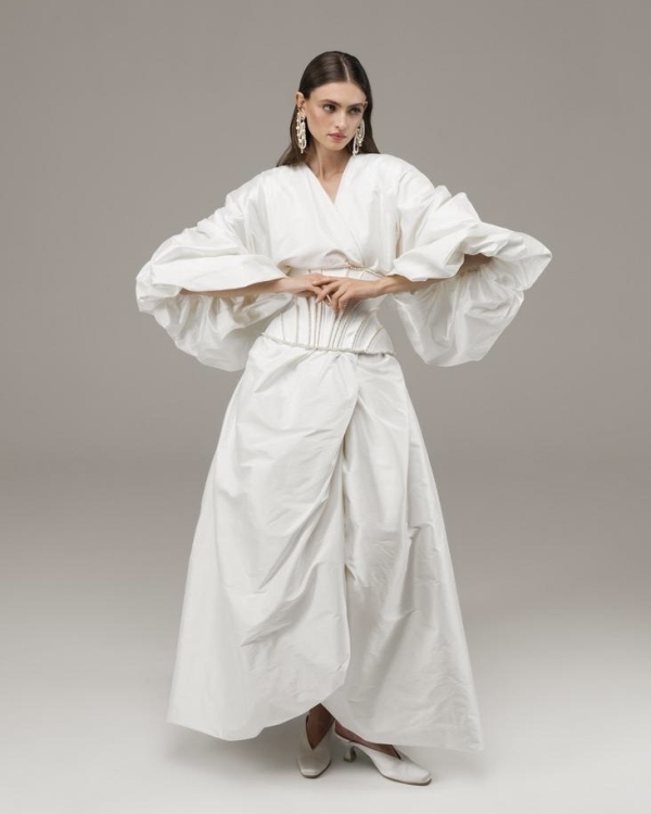 Sleeve season is on! 20 закрытых платьев