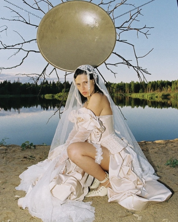 На вес золота: самые стильные невесты сезона