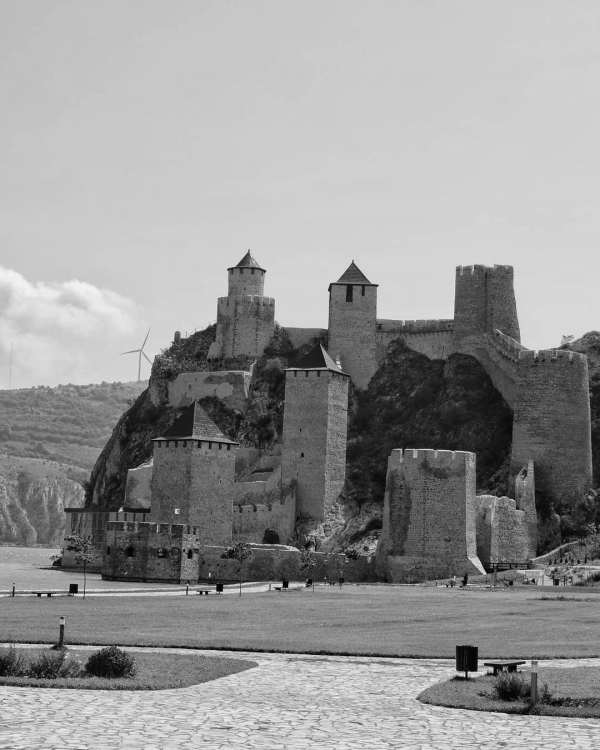 5 маршрутов для отпуска осенью, куда не