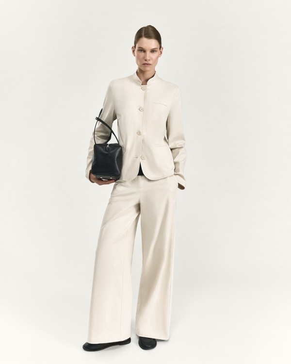 Готовим сани летом. Какими вещами обновить гардероб