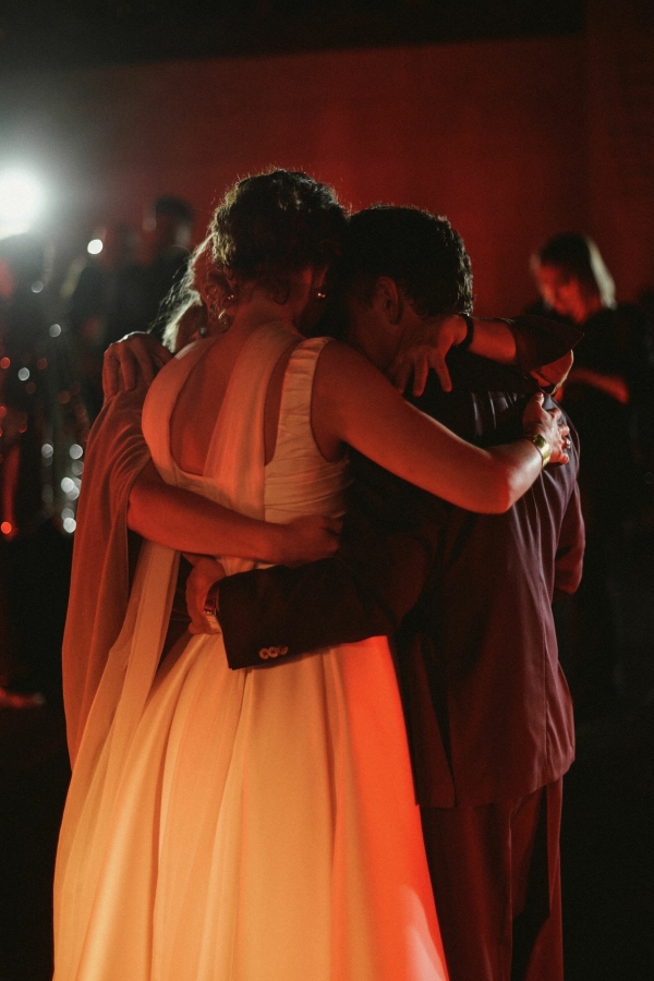 «Иностранцам хотелось показать грузинскую свадьбу, а местных