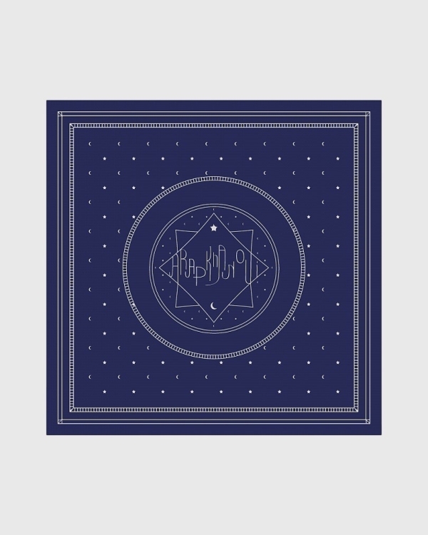 Как Pantone прописал. Собираем гардероб в модных