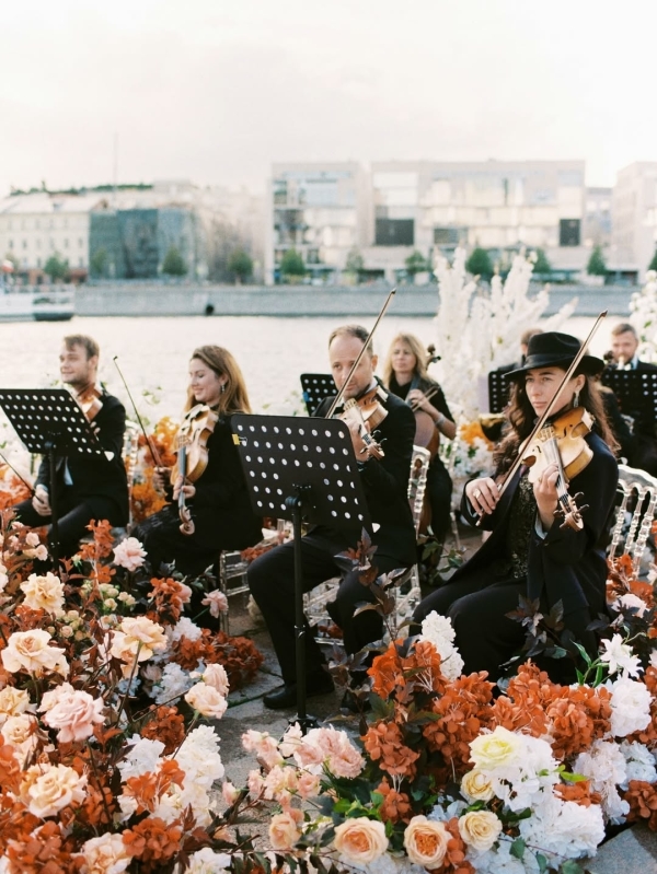 Агата Муцениеце вышла замуж во второй раз