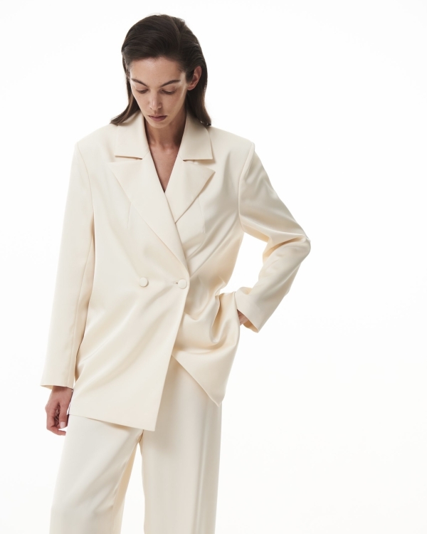 Готовим сани летом. Какими вещами обновить гардероб