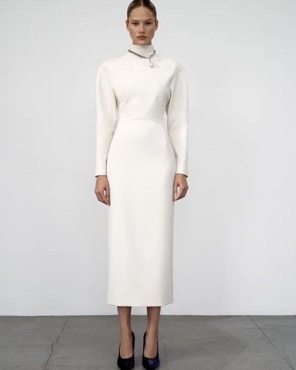 С уважением к традициям. Показываем актуальные платья