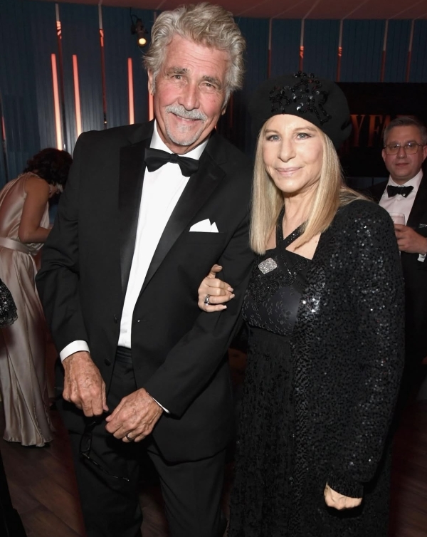 Долой эйджизм: 7 звездных пар, которые сошлись