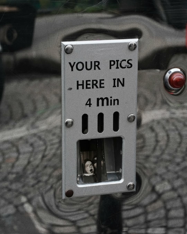 Фотобудки снова в моде. Нашли 11 аутентичных