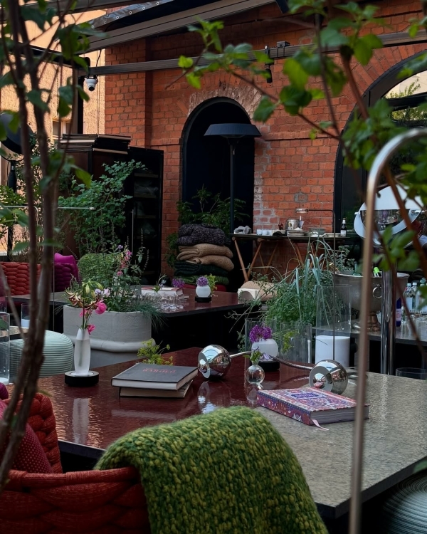 Все только начинается. 20 атмосферных ресторанов для