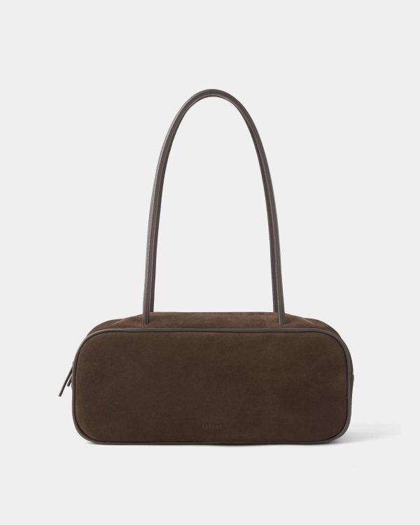 Как Pantone прописал. Собираем гардероб в модных