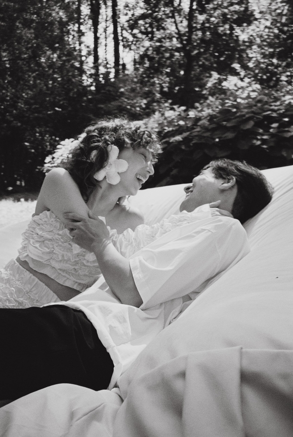 Интервью с невестой о любви, как в