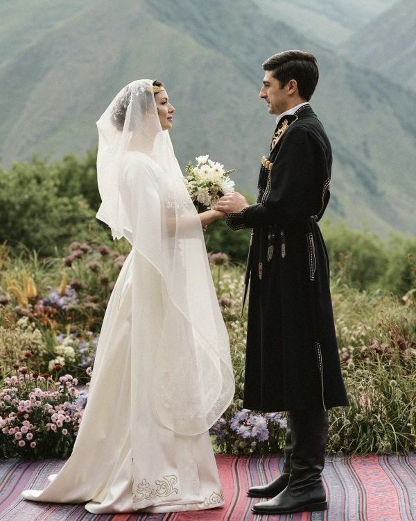 «Иностранцам хотелось показать грузинскую свадьбу, а местных