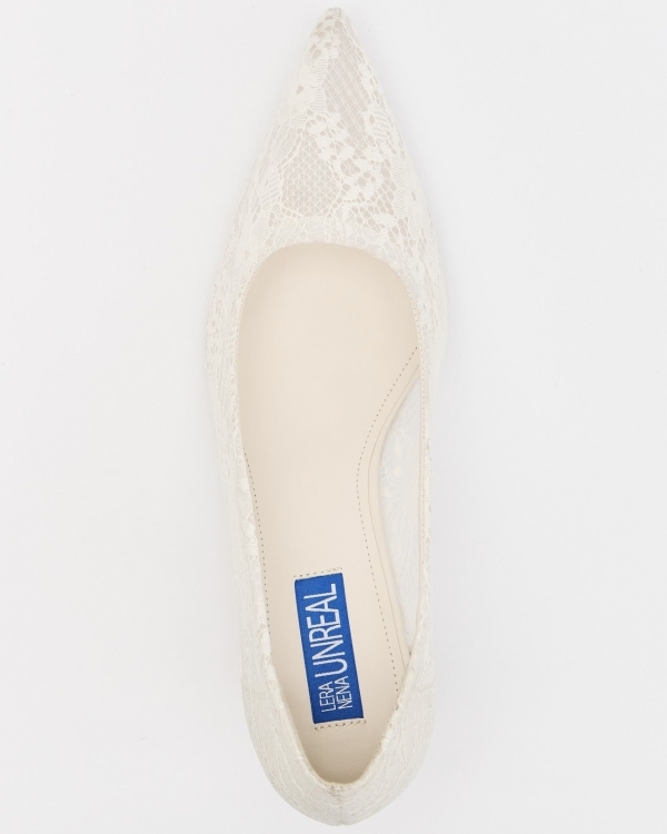 Невестам нужны одни идеальные лодочки, которые никогда