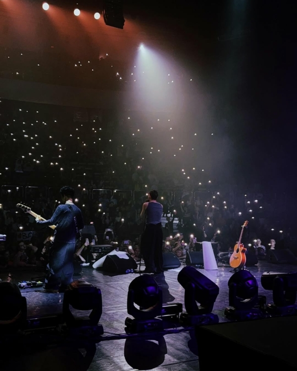 Почему все влюбились в Ваню Дмитриенко?