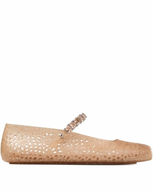 В прогнозе на свадьбу дождь? Надевайте резиновую