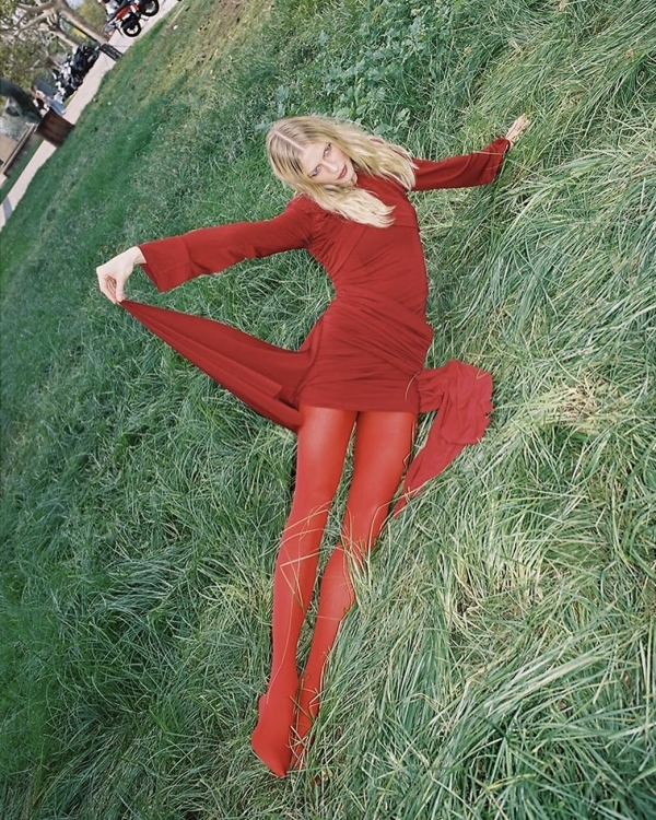 «Банда аутсайдеров» в центре «Зотов», гости из