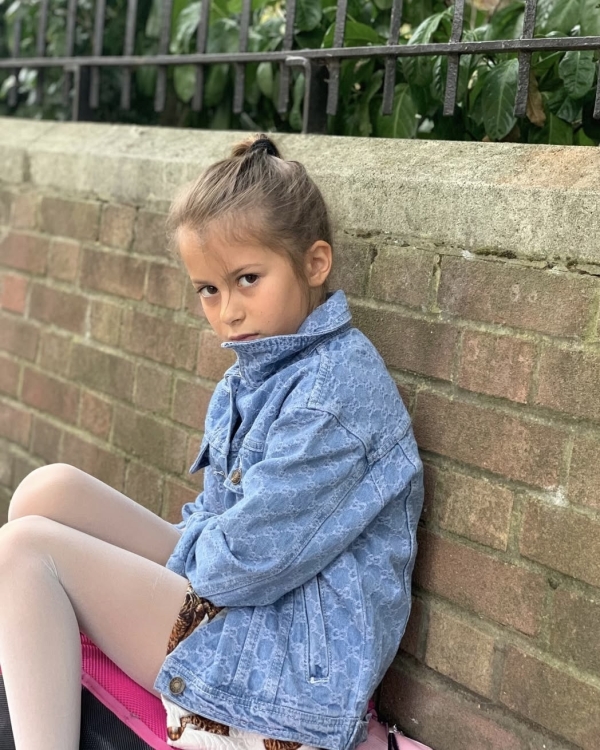 Почему все подсели на «сериал» Виктории Бони