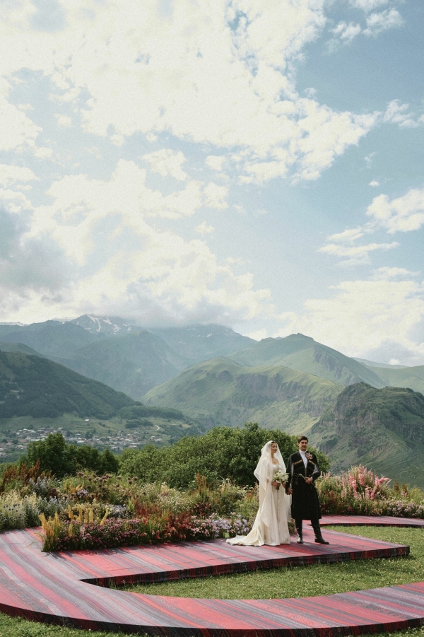 «Иностранцам хотелось показать грузинскую свадьбу, а местных