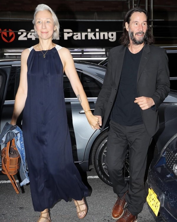 Долой эйджизм: 7 звездных пар, которые сошлись