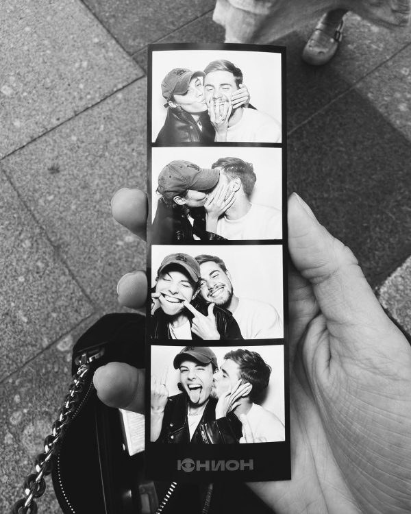 Фотобудки снова в моде. Нашли 11 аутентичных