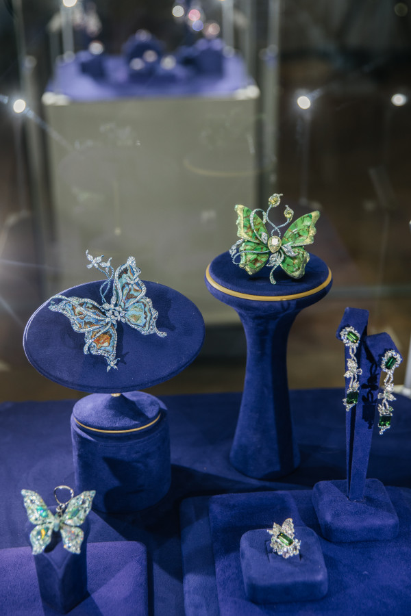 Anna Hu: легендарные украшения в самом центре