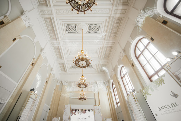 Anna Hu: легендарные украшения в самом центре