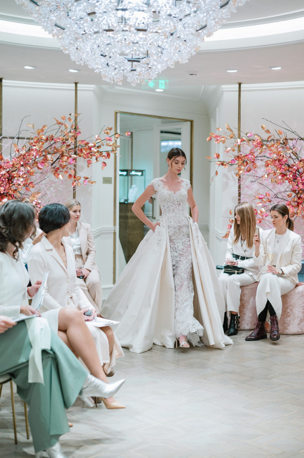 Юлия Шакирова и Wedding by Mercury назвали