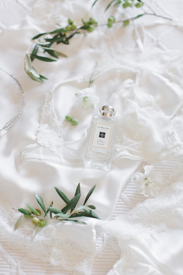 Shall we get married here?